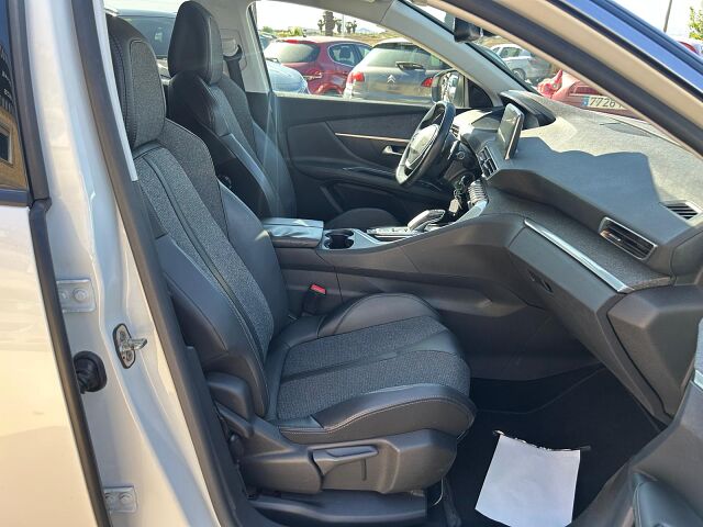 PEUGEOT 3008 ALLURE 1.5 HDI AUTO SPANISH LHD IN SPAIN 36000 MILES SUPER 2018